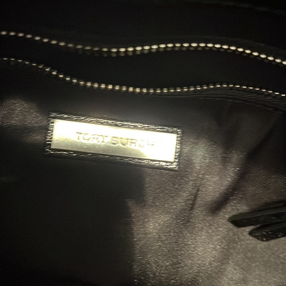 Tory Burch Leather Quilted Textured Bag - Picture 7 of 9